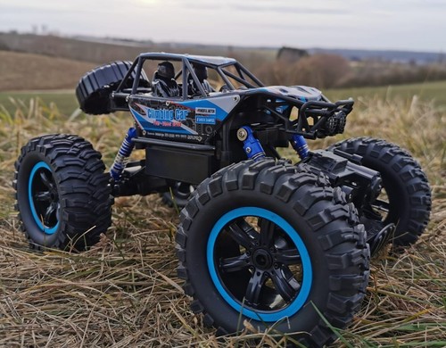 Rock crawler fighter - rc, x-fighter