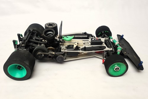 Bmt 891 4wd on - 1:8, road